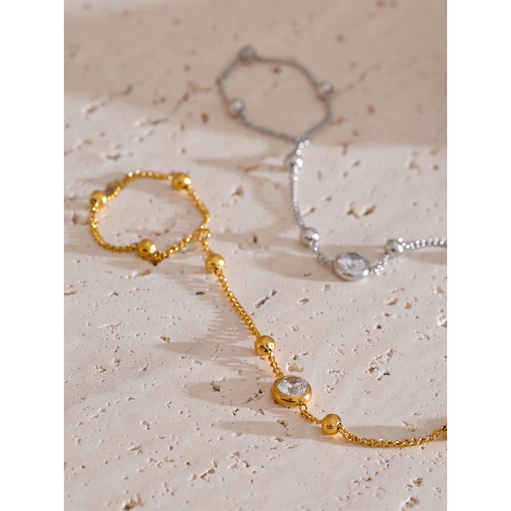 Yhpup Edelstahl Handkette Handgelenk mit Finger Modeaccessoires Armband für Frauen Gold Platin PVD plattiert schicker Schmuck