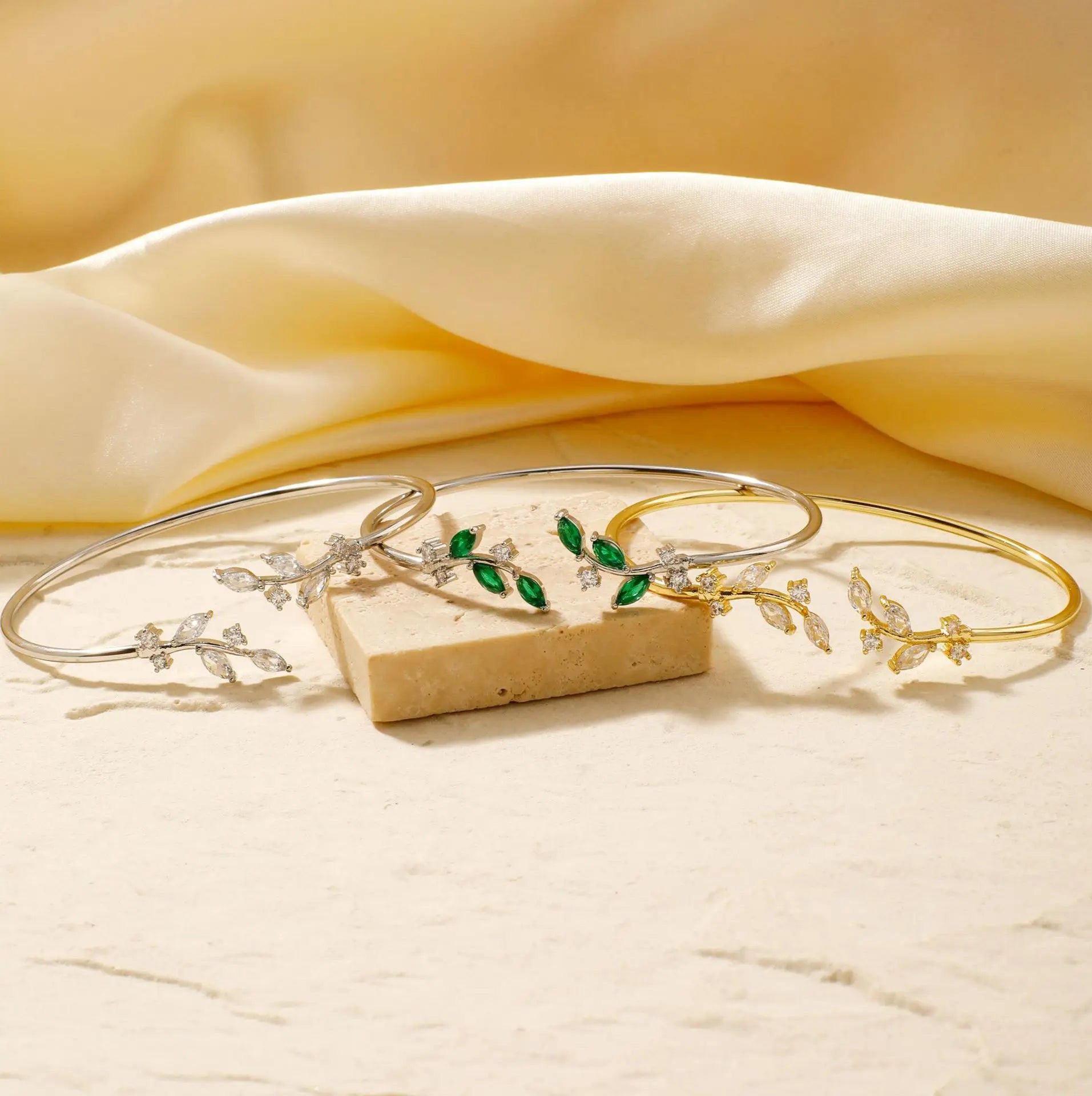 Floral Zircon Steel Bangle