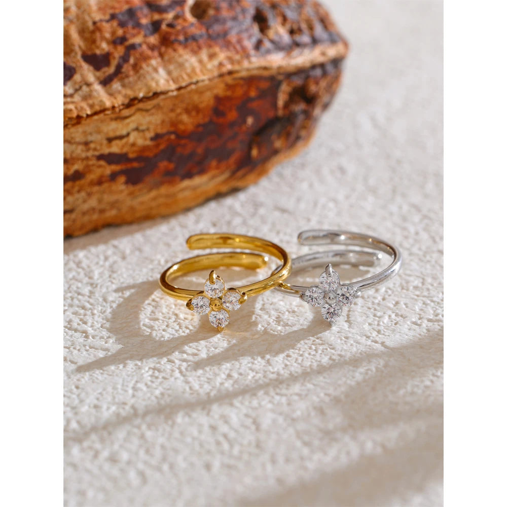 Luna Bloom Ring
