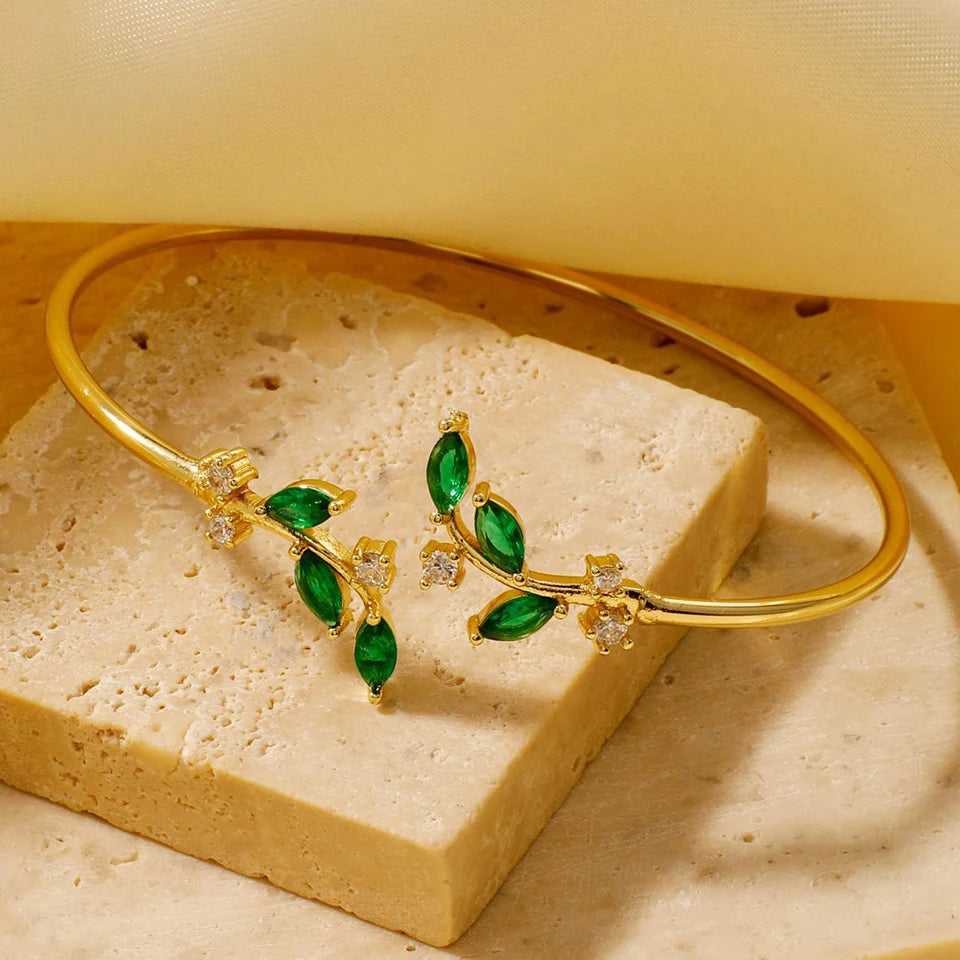 Floral Zircon Steel Bangle