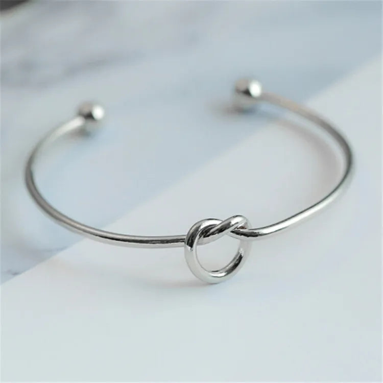 Street Twist Bracelet